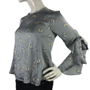 Topshop Crinkled Moth Print Bell Sleeve
Blouse Top